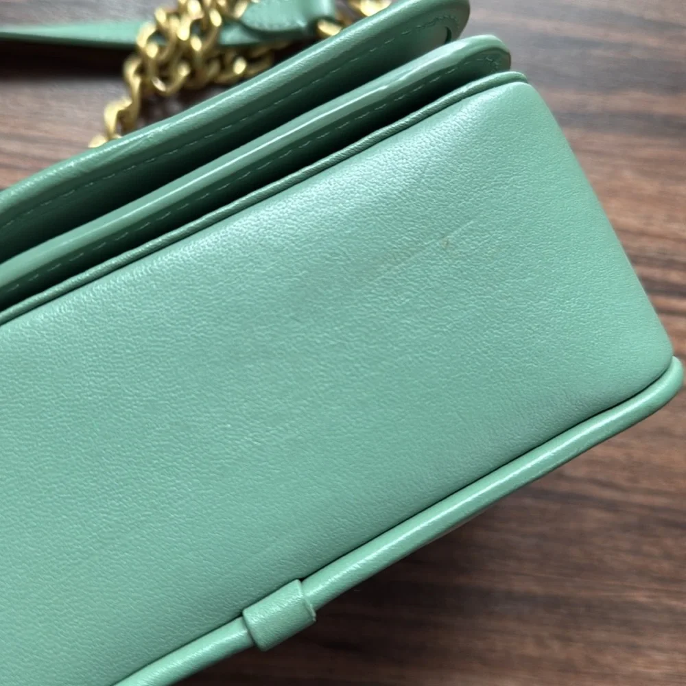 Coach Dinky 18 with Quilting - Picture 5 of 10